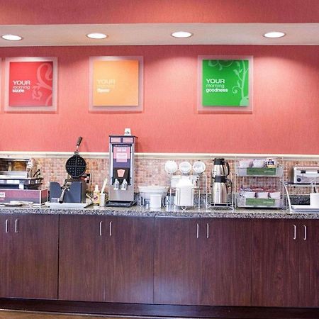 Comfort Suites Greenwood Esterno foto